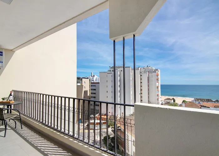 Luxury View - Da Rocha *